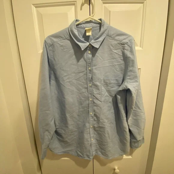 H&M light blue button-up shirt size 12 – classic work office - Picture 1 of 6
